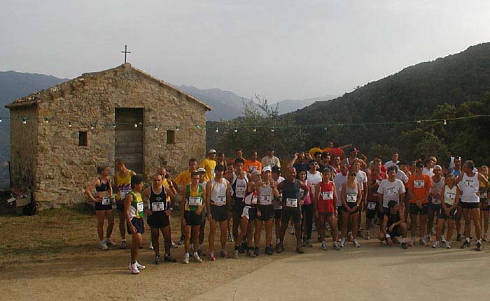 Départ de la 1ère Course des Saveurs à zevacu